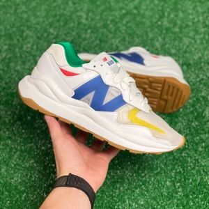 New Balance White and Blue Athletic Shoes